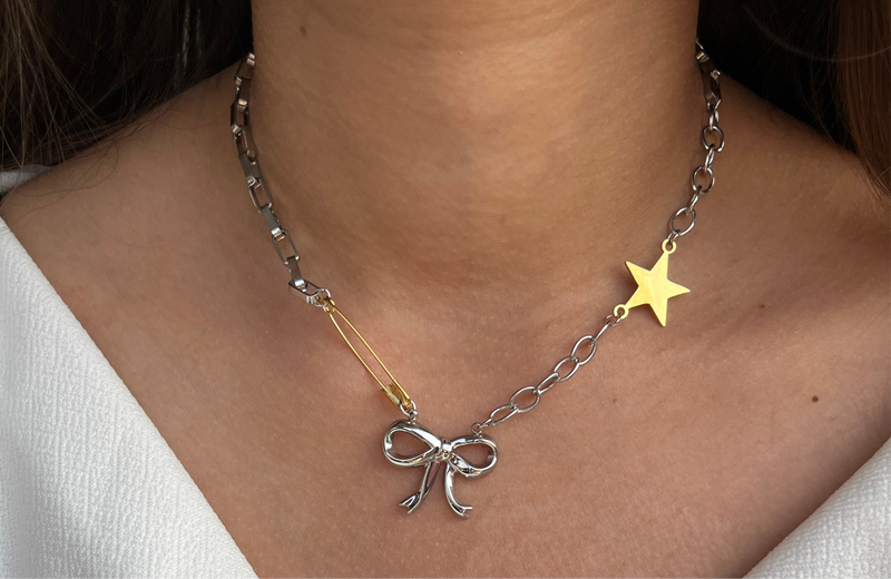 Pin Bow Star Necklace