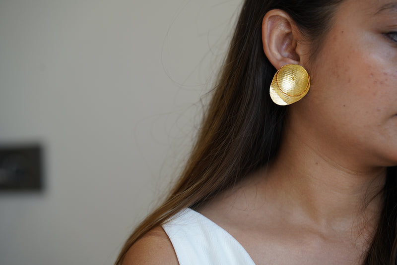 Contemporary Detachable Circular Studs