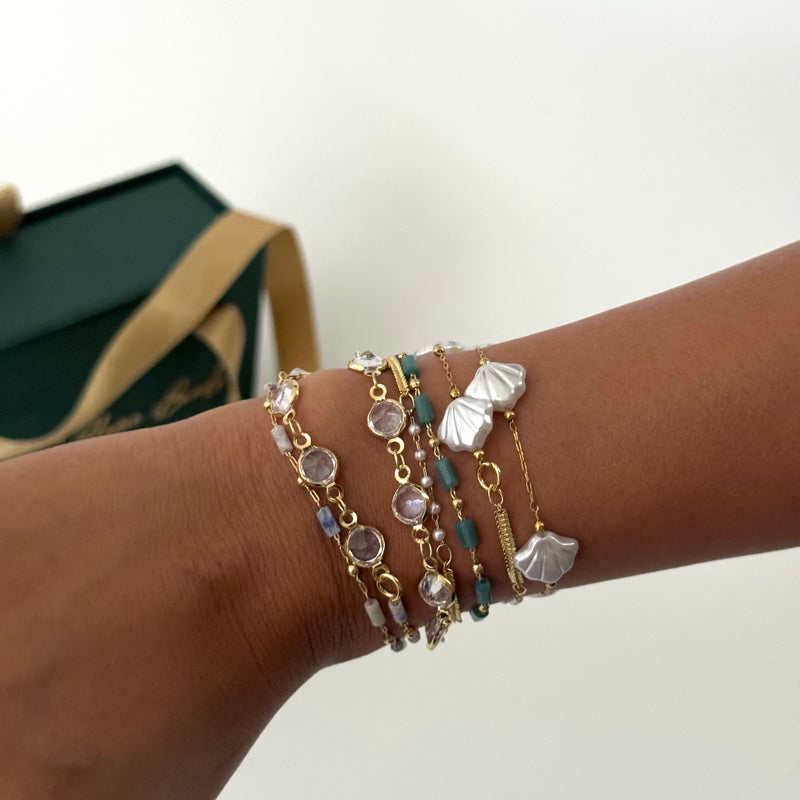 Shell Charm Wrap bracelet