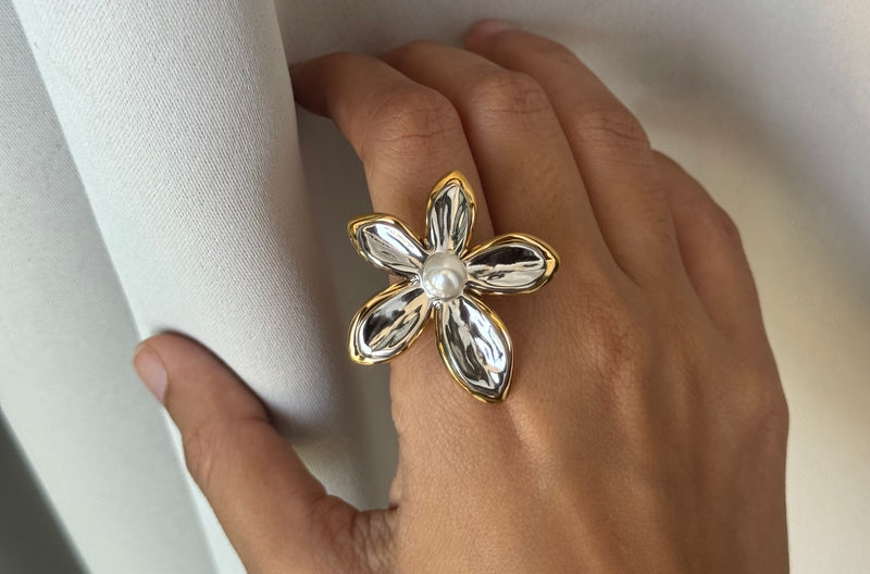 Pearl Flower Ring