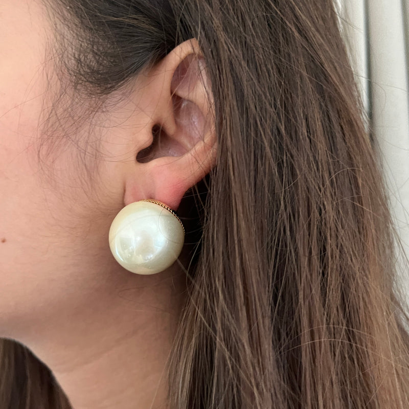 Oversized Pearl Earrings