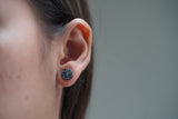 Round stud earring