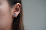 Round stud earring