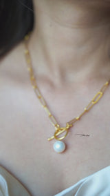 Link Chain Pearl Necklace