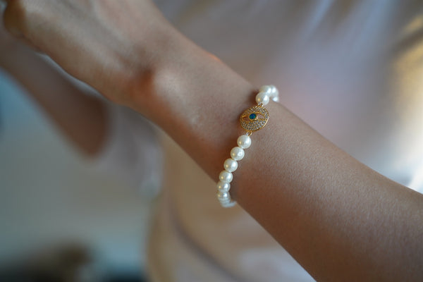 Round Pearl Bracelet