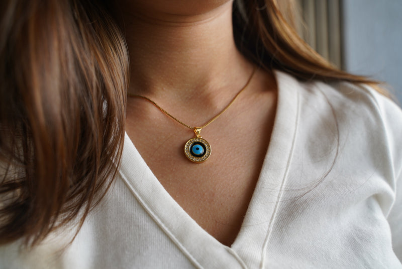 Simplicity Round Evil Eye Necklace